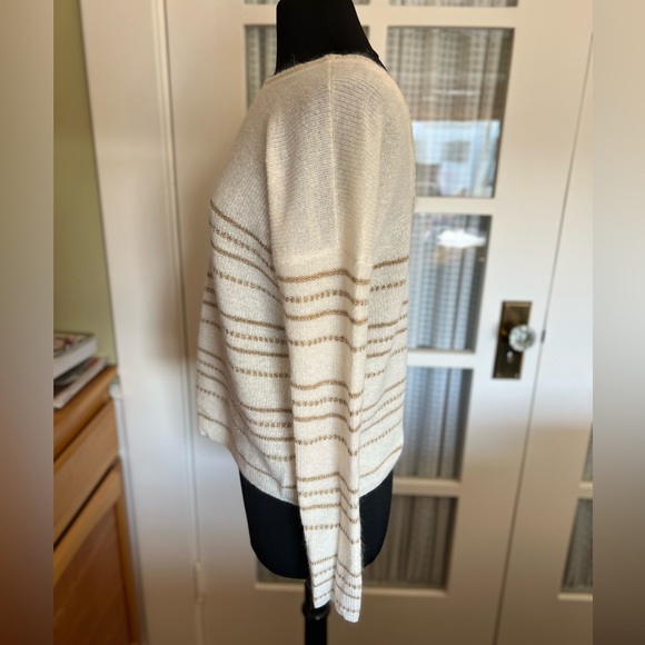 Sézane Sweater - Picture 4 of 11